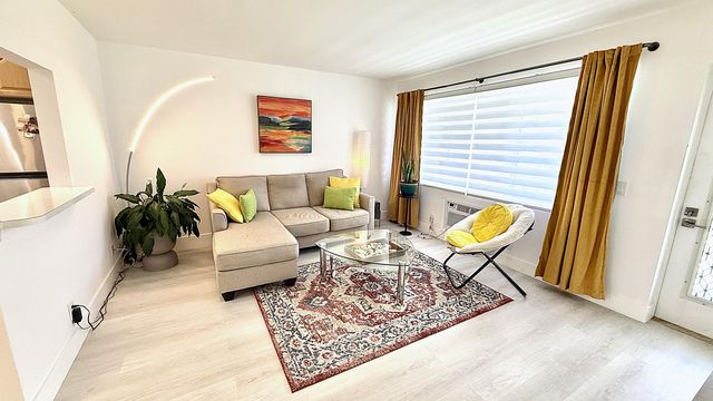 78 Harwood H Crescent, Deerfield Beach, FL 33442