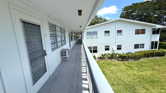 78 Harwood H Crescent, Deerfield Beach, FL 33442