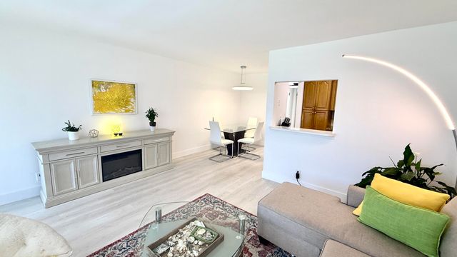78 Harwood H Crescent, Deerfield Beach, FL 33442
