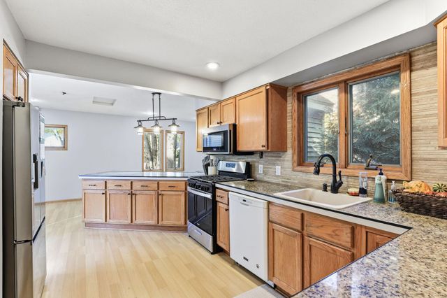 5209 Mayview Road, Minnetonka, MN 55345