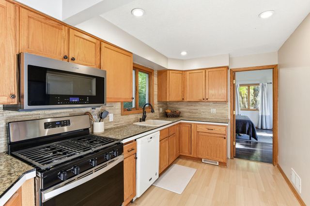 5209 Mayview Road, Minnetonka, MN 55345