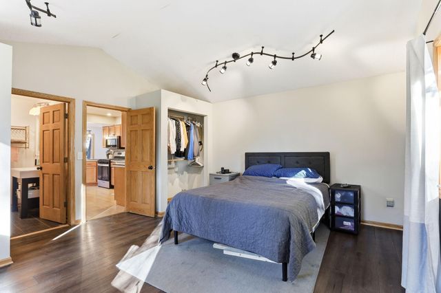 5209 Mayview Road, Minnetonka, MN 55345