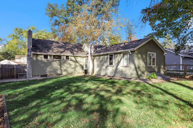 5209 Mayview Road, Minnetonka, MN 55345