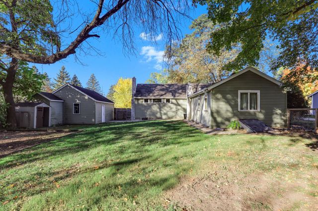 5209 Mayview Road, Minnetonka, MN 55345