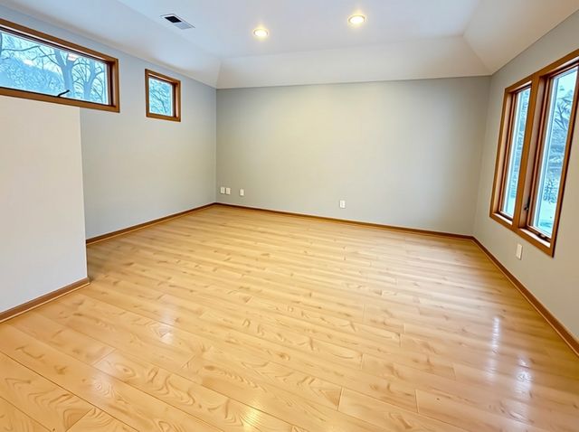 5209 Mayview Road, Minnetonka, MN 55345