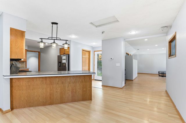 5209 Mayview Road, Minnetonka, MN 55345