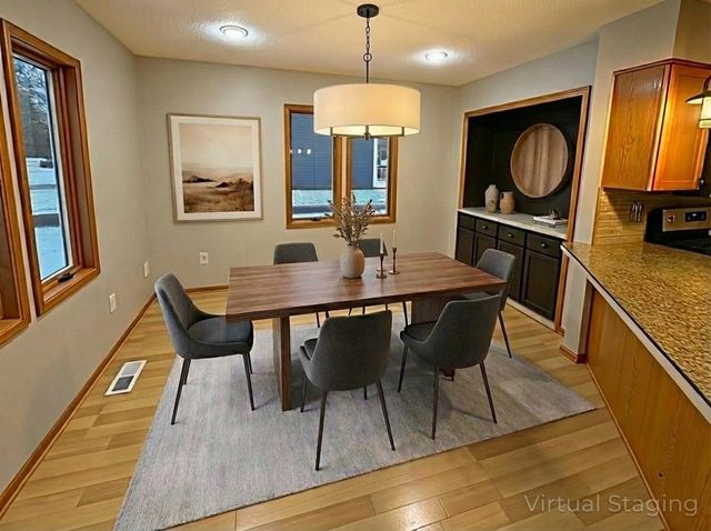 5209 Mayview Road, Minnetonka, MN 55345