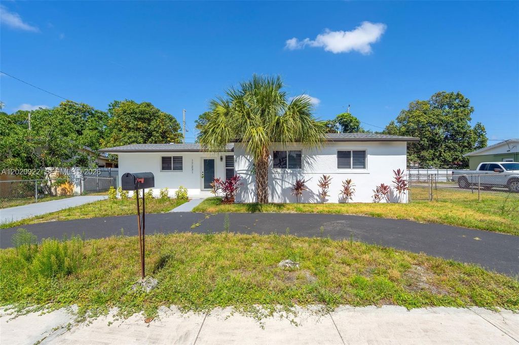 17231 NW 24th Place, Miami Gardens, FL 33056