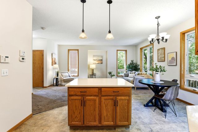 770 1st Avenue NW, New Brighton, MN 55112