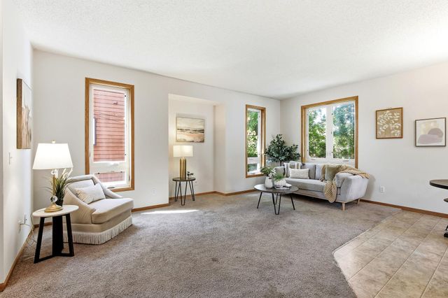 770 1st Avenue NW, New Brighton, MN 55112