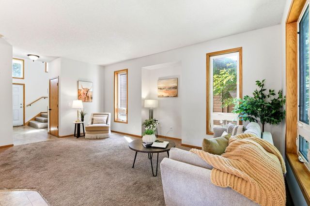 770 1st Avenue NW, New Brighton, MN 55112