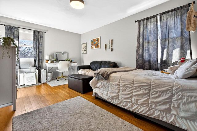 611 CHATHAM COURT, Neenah, WI 54956