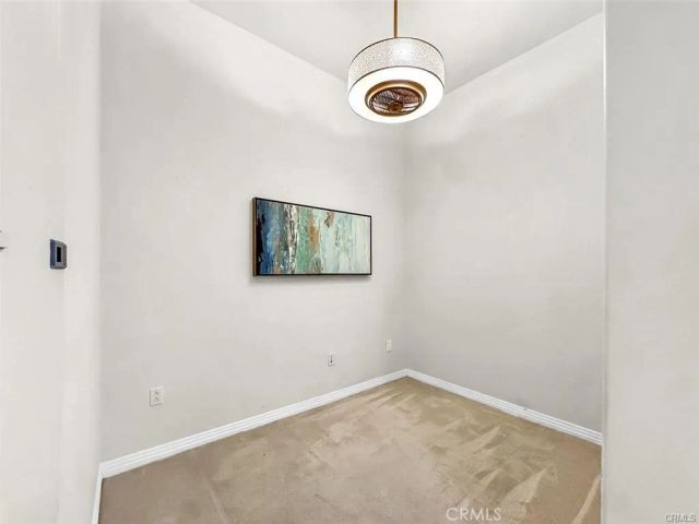 931 E Walnut 607, Pasadena, CA 91106