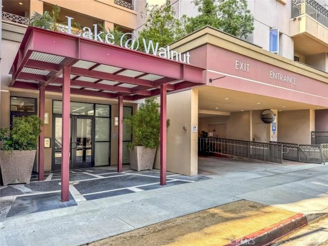 931 E Walnut 607, Pasadena, CA 91106