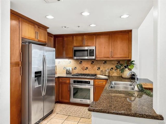 931 E Walnut 607, Pasadena, CA 91106