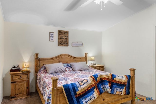 2160 Leisure Lane, Goliad, TX 77963