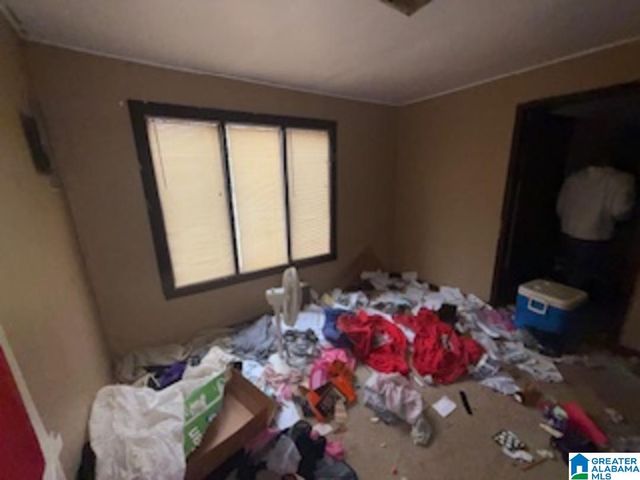 6221 HANDY AVENUE, Birmingham, AL 35228