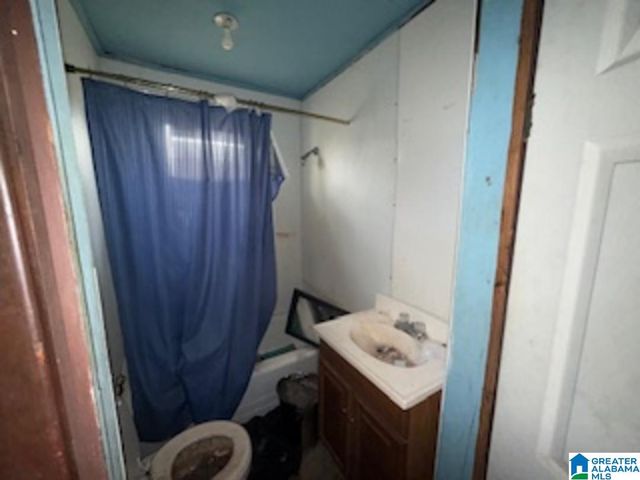 6221 HANDY AVENUE, Birmingham, AL 35228