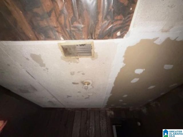 6221 HANDY AVENUE, Birmingham, AL 35228