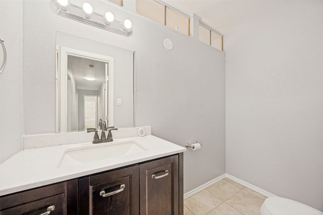 1600 W Hull Street, Denison, TX 75020