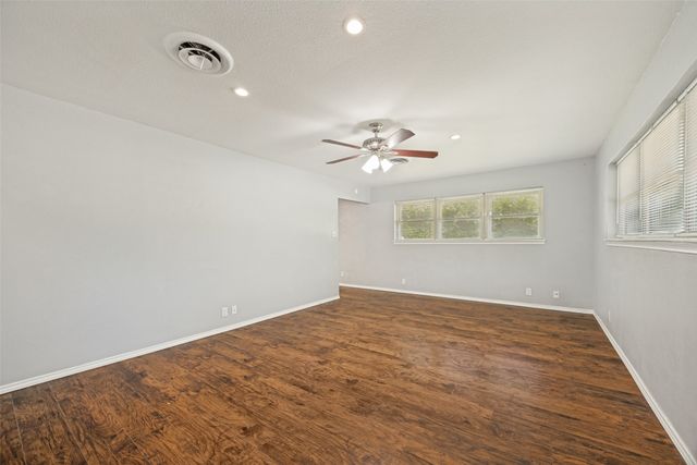 1600 W Hull Street, Denison, TX 75020