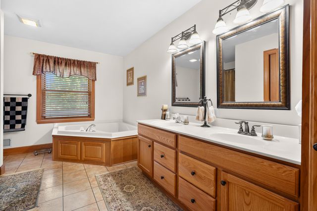 13124 A Drive S, Ceresco, MI 49033
