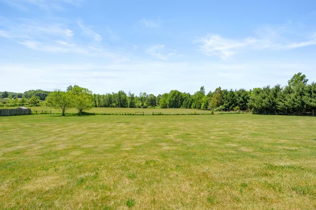 13124 A Drive S, Ceresco, MI 49033