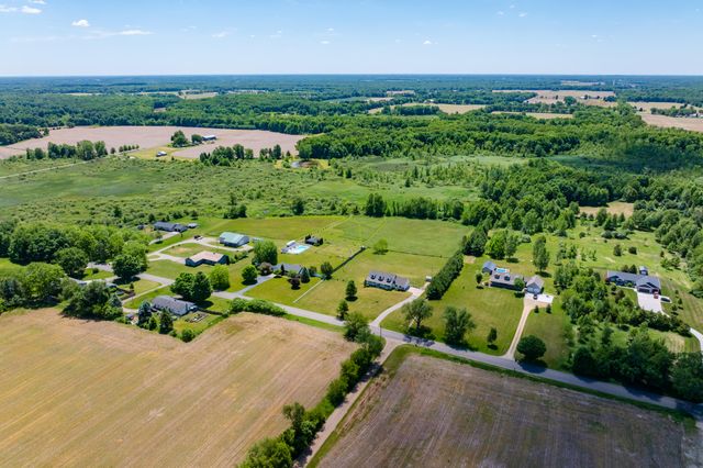 13124 A Drive S, Ceresco, MI 49033