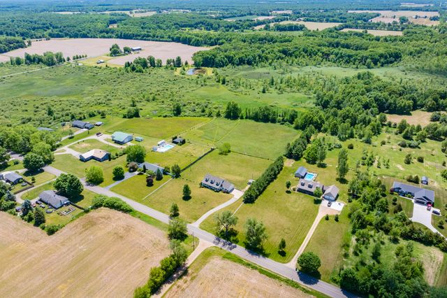 13124 A Drive S, Ceresco, MI 49033