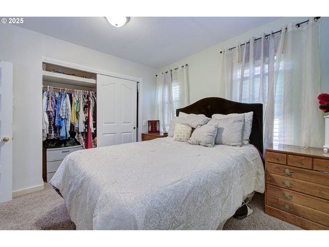 9611 Ne 152ND Ave, Vancouver, WA 98682