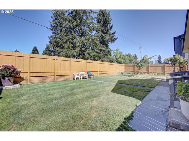 9611 Ne 152ND Ave, Vancouver, WA 98682