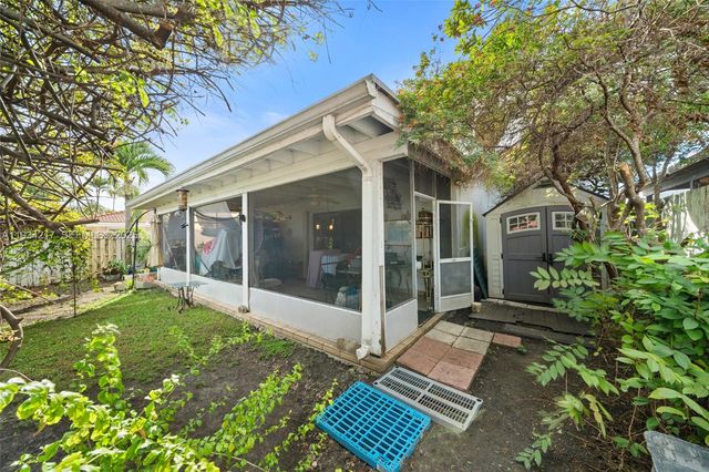 2811 SW 133rd Ave, Miami, FL 33175