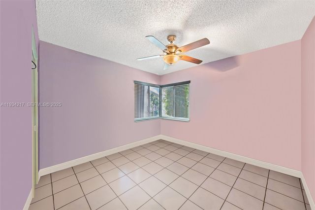 2811 SW 133rd Ave, Miami, FL 33175