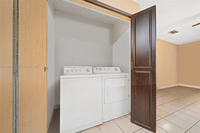 2811 SW 133rd Ave, Miami, FL 33175