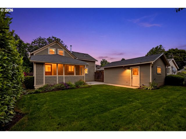 6104 Se FRANCIS St, Portland, OR 97206