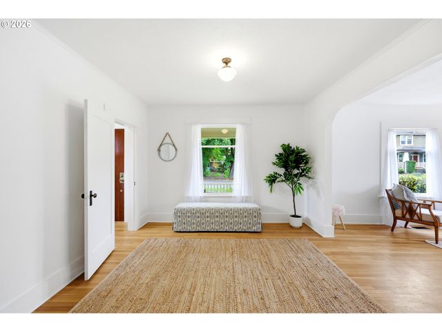 6104 Se FRANCIS St, Portland, OR 97206