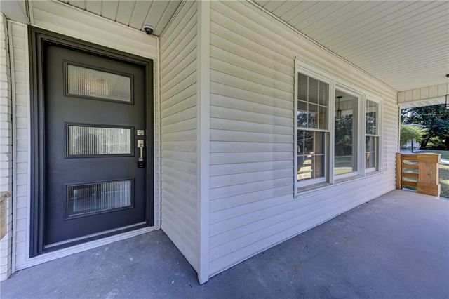 2325 Elmwood Circle SE, Atlanta, GA 30339