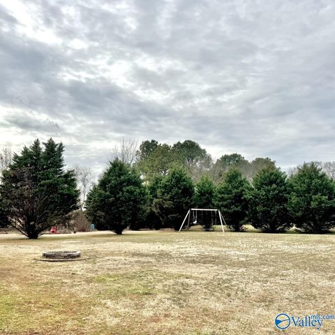 124 Kema Drive, Huntsville, AL 35811