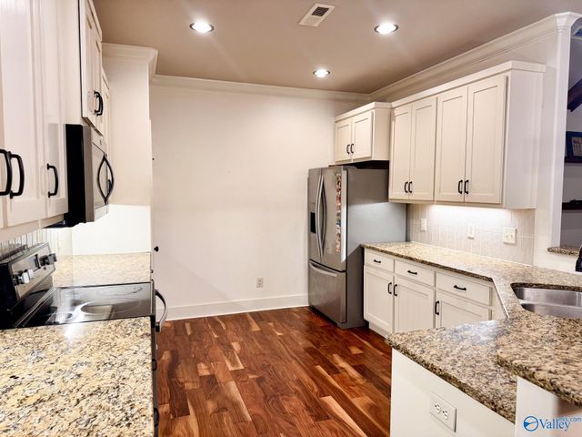 124 Kema Drive, Huntsville, AL 35811