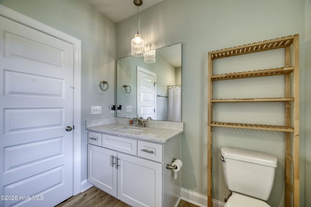 2520 Sloop Point Road, Hampstead, NC 28443