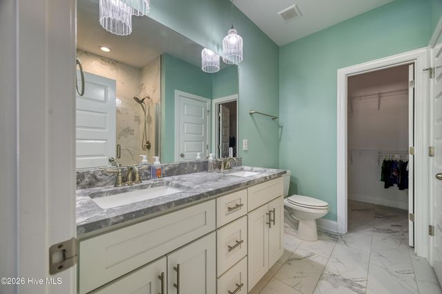 2520 Sloop Point Road, Hampstead, NC 28443