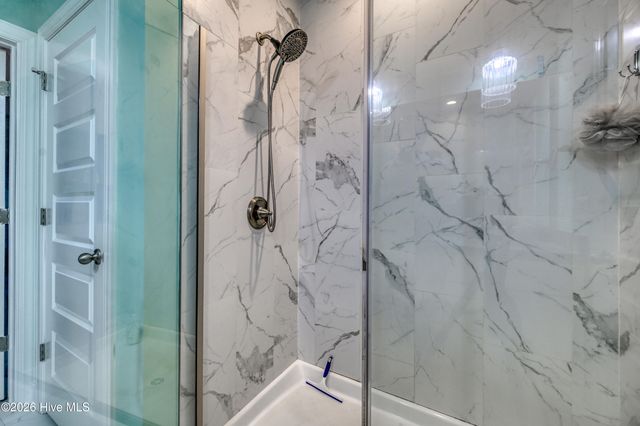 2520 Sloop Point Road, Hampstead, NC 28443