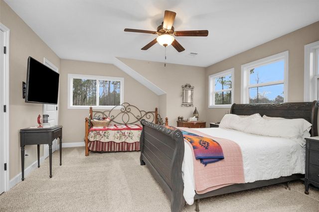 159 E Double Creek, Willis, TX 77378