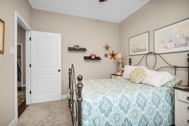 159 E Double Creek, Willis, TX 77378