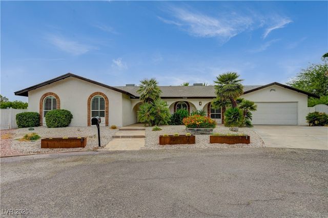 7165 Coley Avenue, Las Vegas, NV 89117