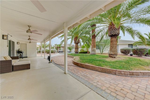 7165 Coley Avenue, Las Vegas, NV 89117