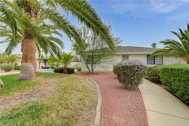 7165 Coley Avenue, Las Vegas, NV 89117