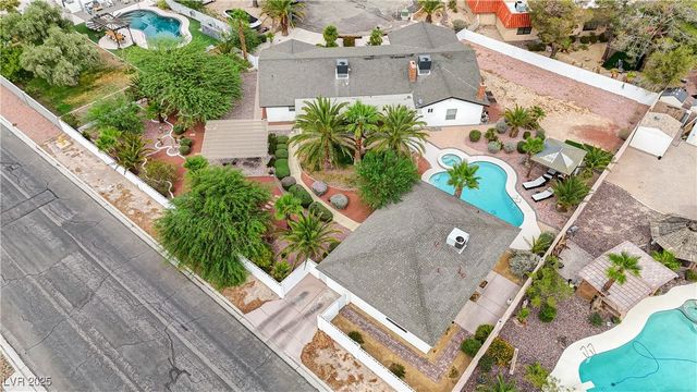 7165 Coley Avenue, Las Vegas, NV 89117