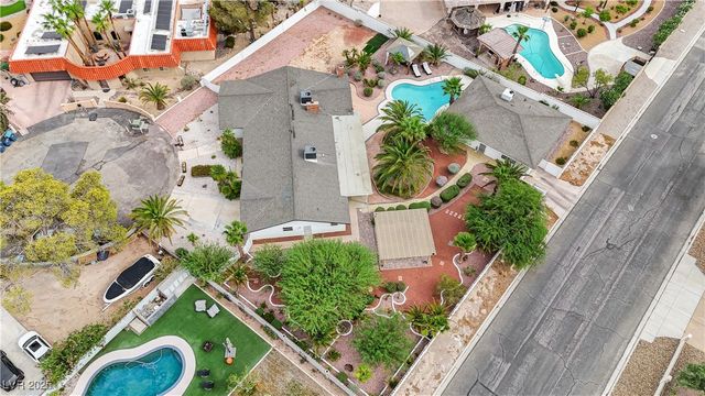 7165 Coley Avenue, Las Vegas, NV 89117