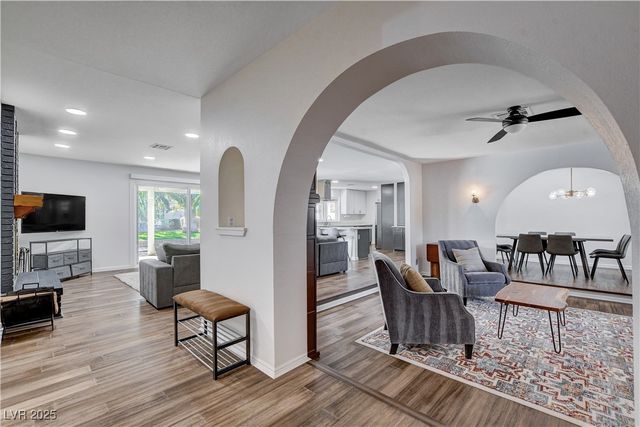 7165 Coley Avenue, Las Vegas, NV 89117